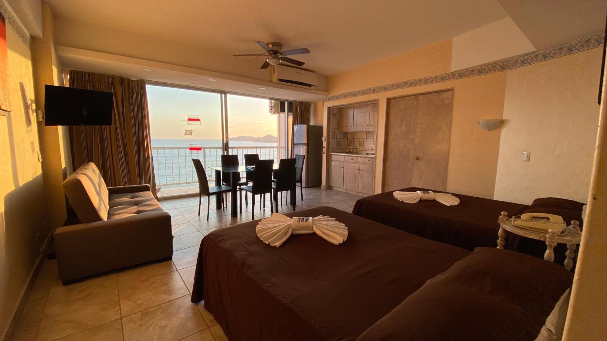 Hotel Las Torres Gemelas อากาปุลโก ภายนอก รูปภาพ
